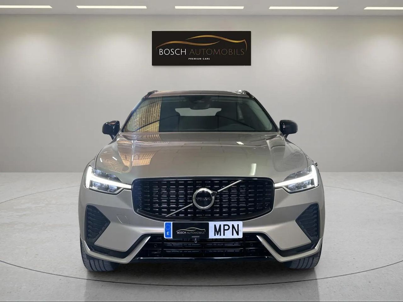 volvo xc60 2024 / foto grande (2)