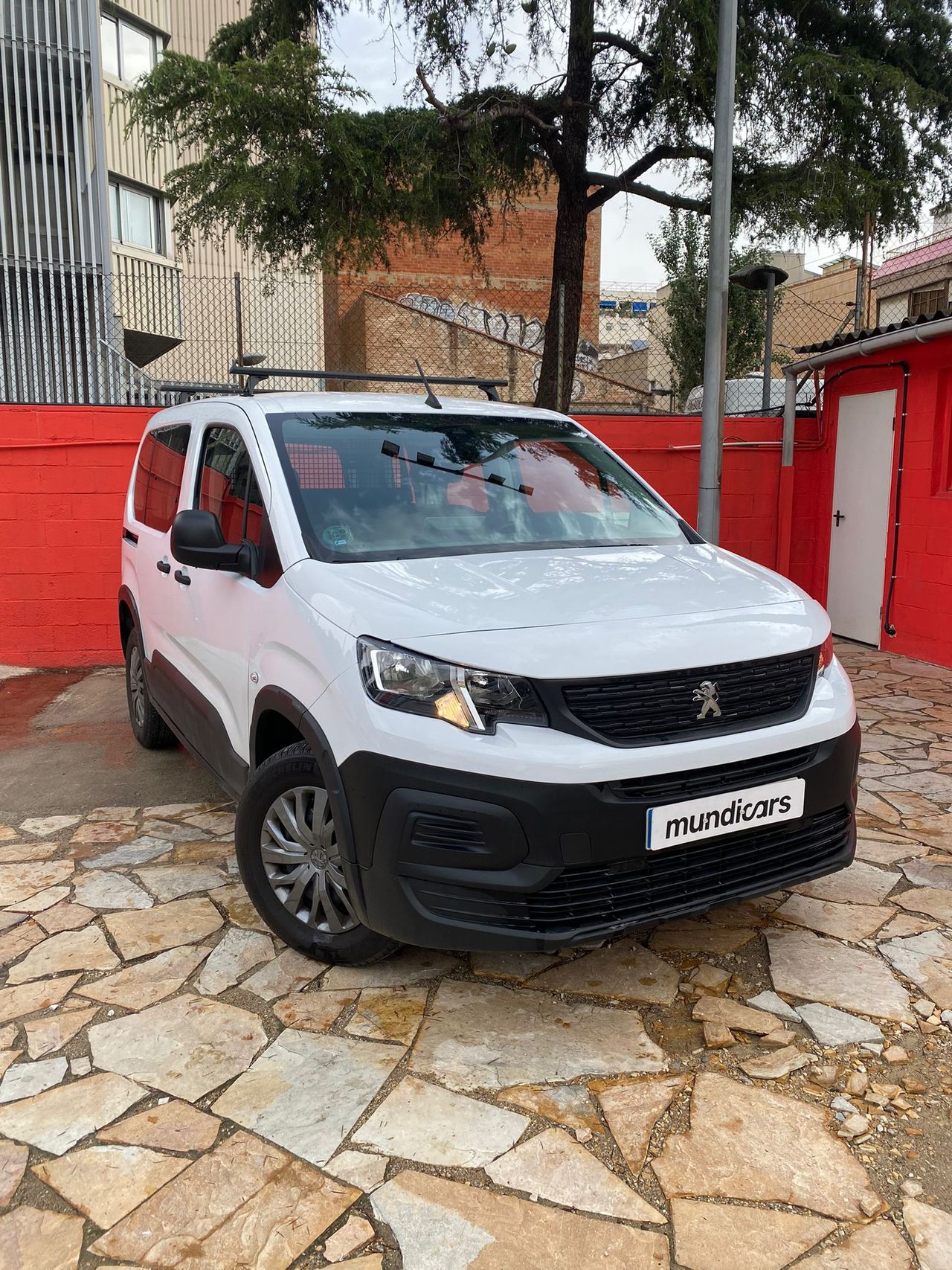 peugeot rifter 2023 / foto grande (3)