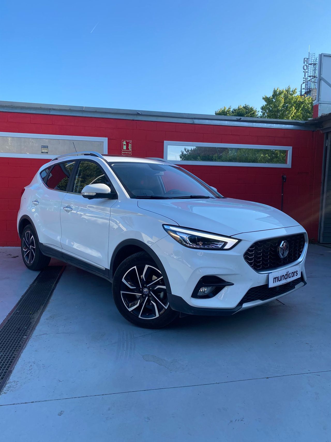 mg zs 2024 / foto grande (3)
