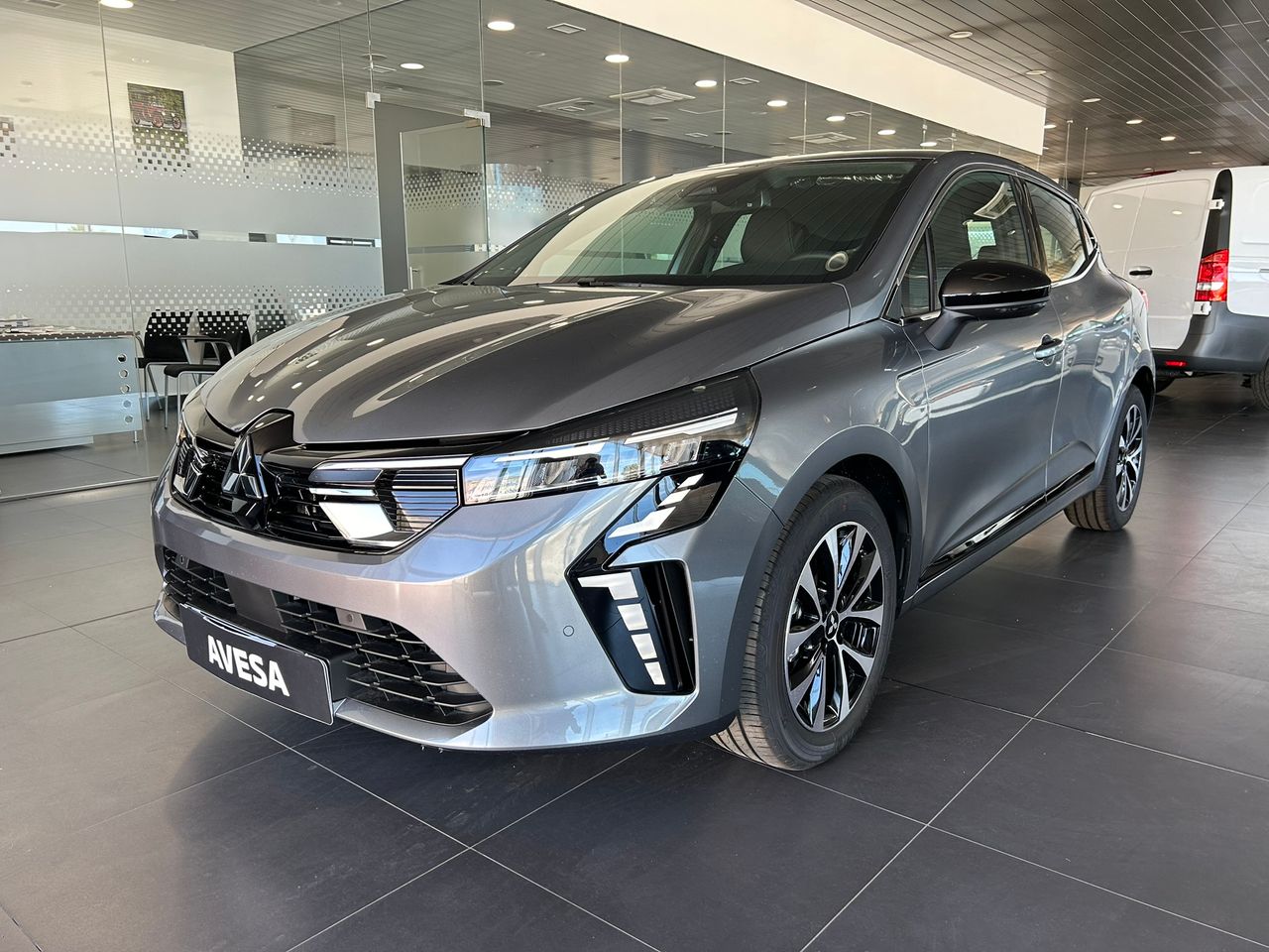 Foto mitsubishi colt 2024 /