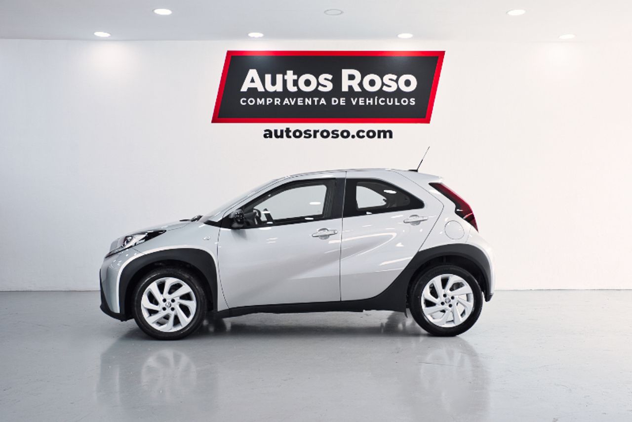 toyota aygo x cross 2022 / foto grande (2)