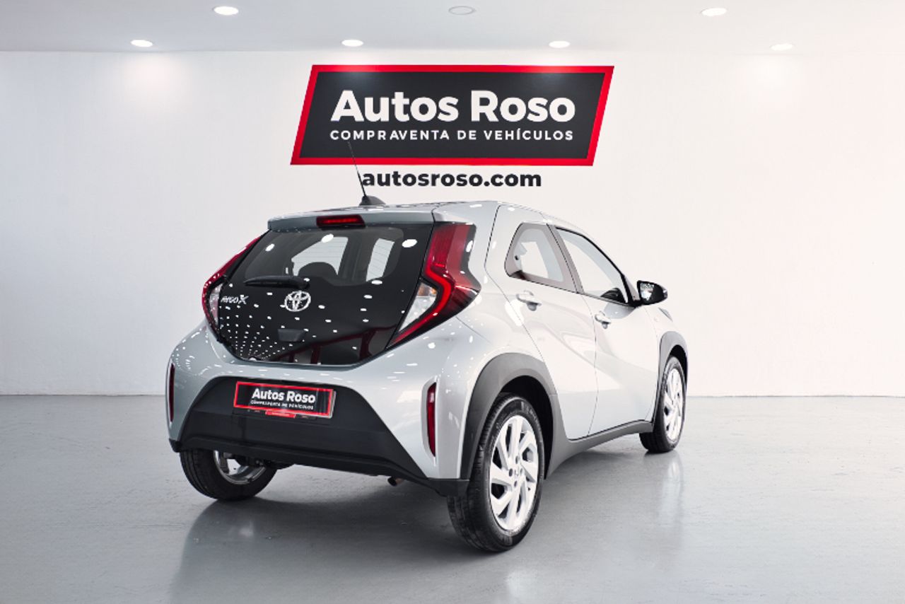 toyota aygo x cross 2022 / foto grande (3)