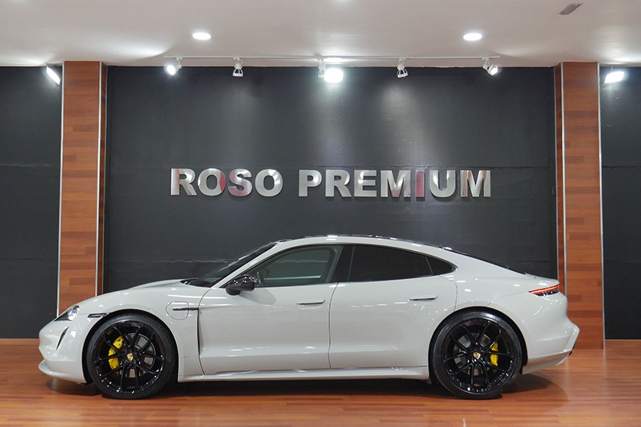 porsche taycan 2021 / foto grande (2)