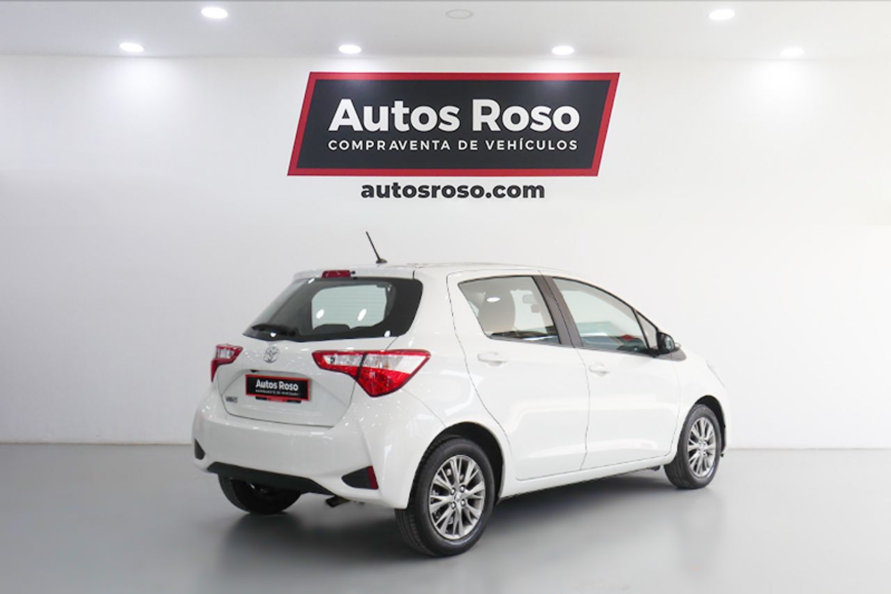 toyota yaris 2020 / foto grande (3)