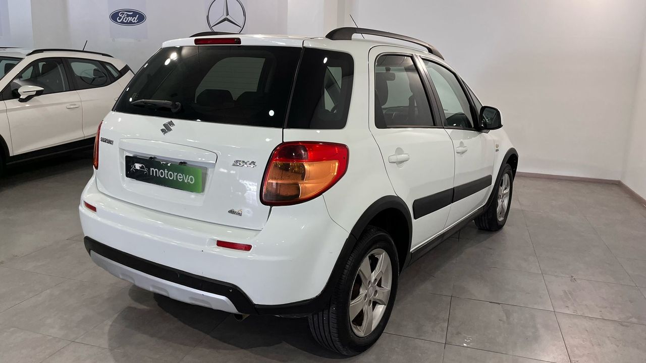 suzuki sx4 2010 / foto grande (3)