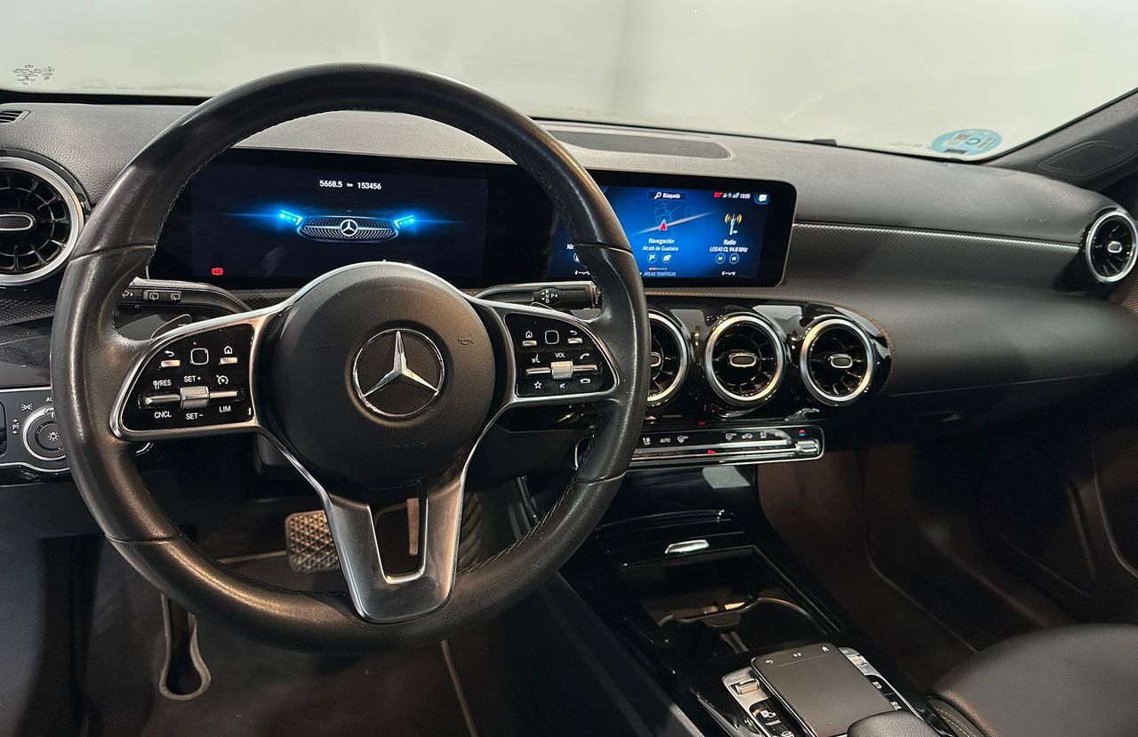 mercedes clase a 2020 / foto grande (3)