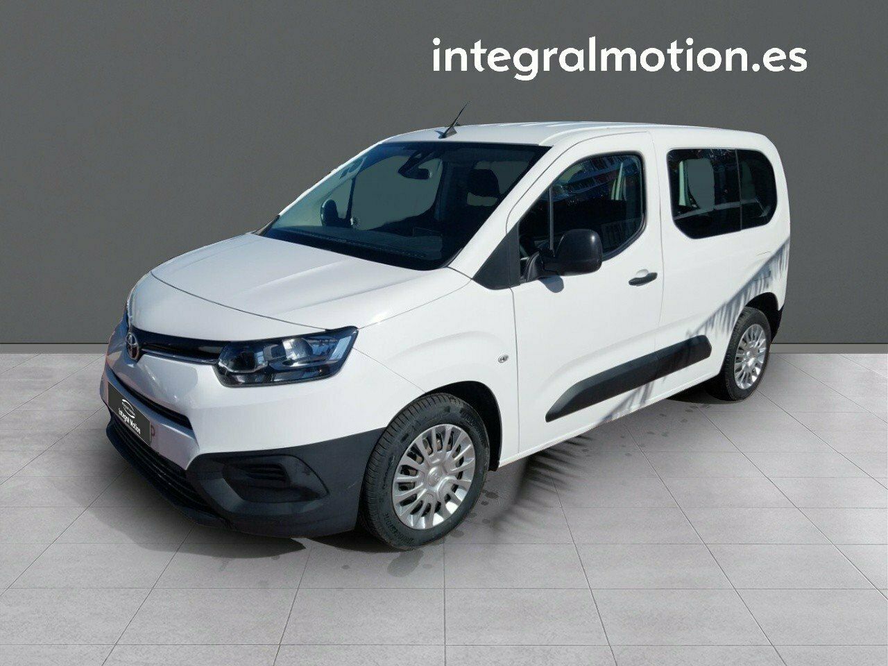 toyota proace city 2020 /