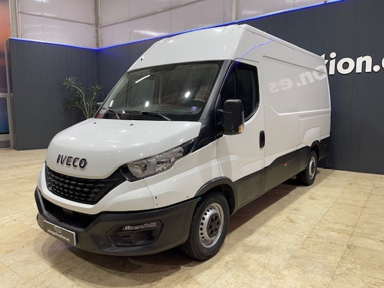 iveco daily 2021 / foto grande (3)