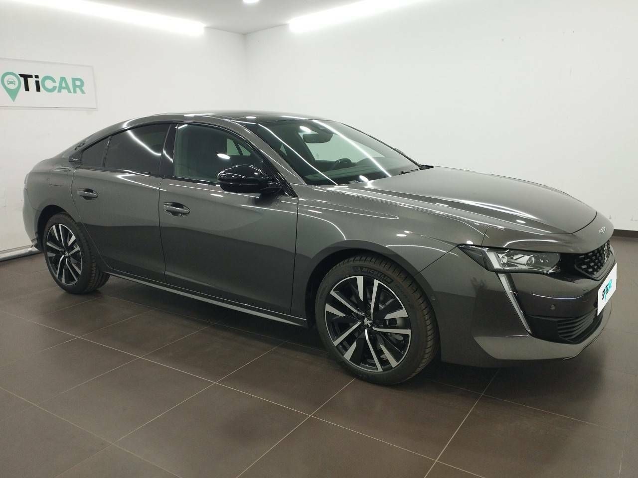 peugeot 508 2023 / foto grande (3)