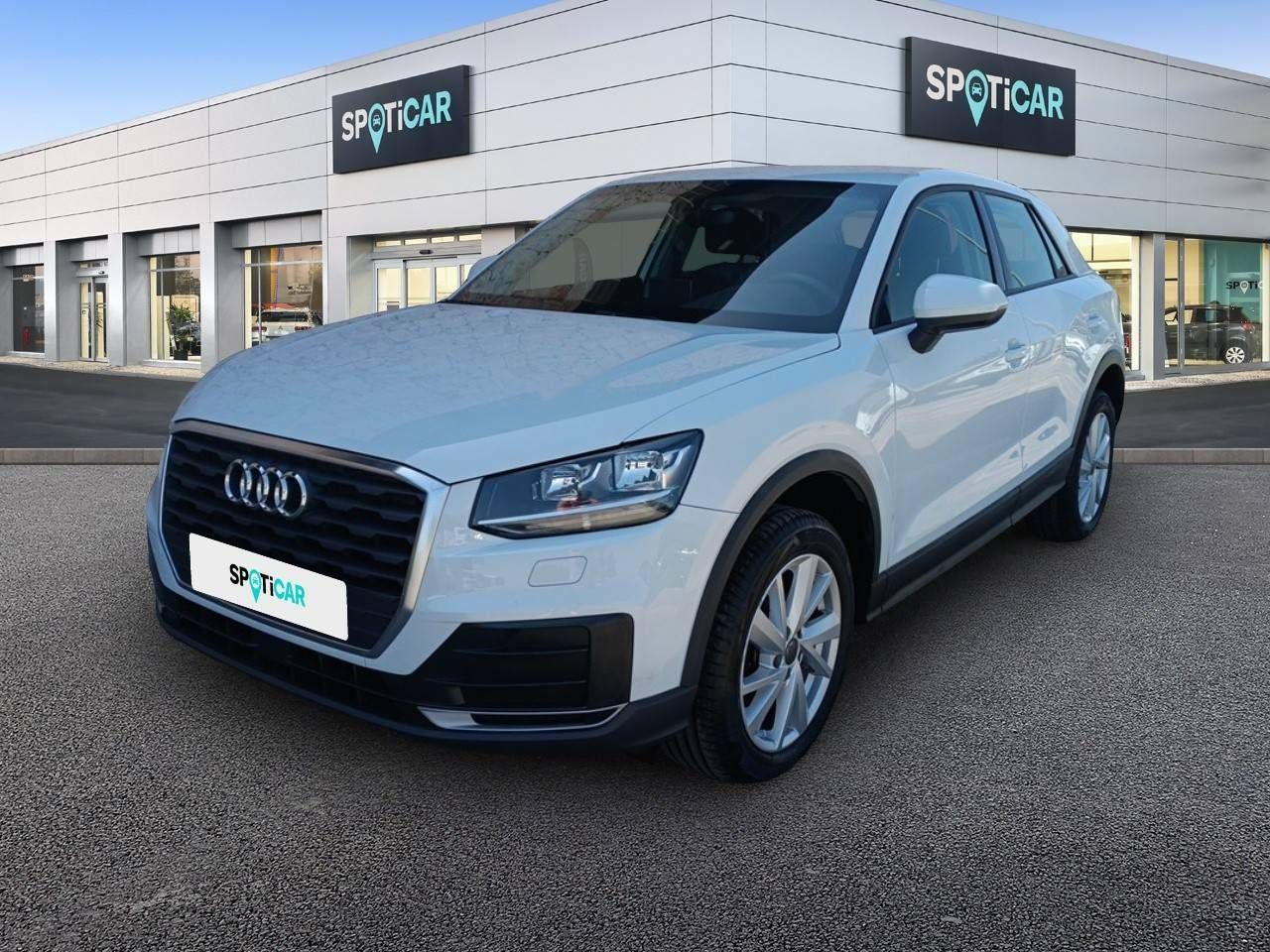 audi q2 2019 /