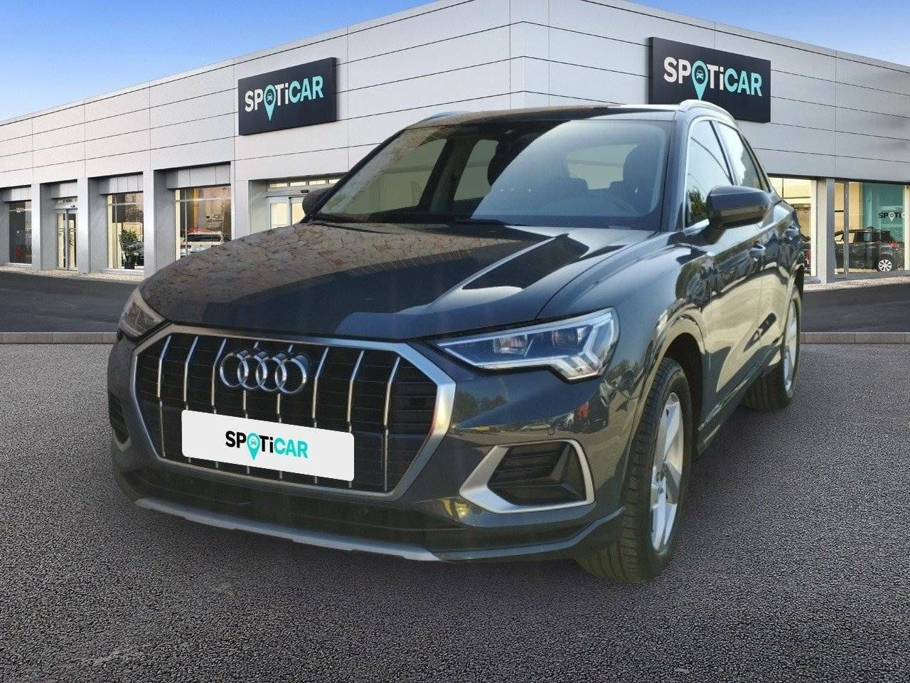 audi q3 2019 /