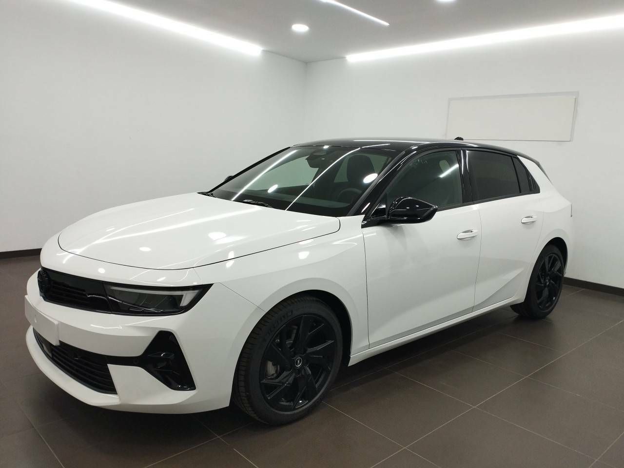 Foto opel astra 2023 /