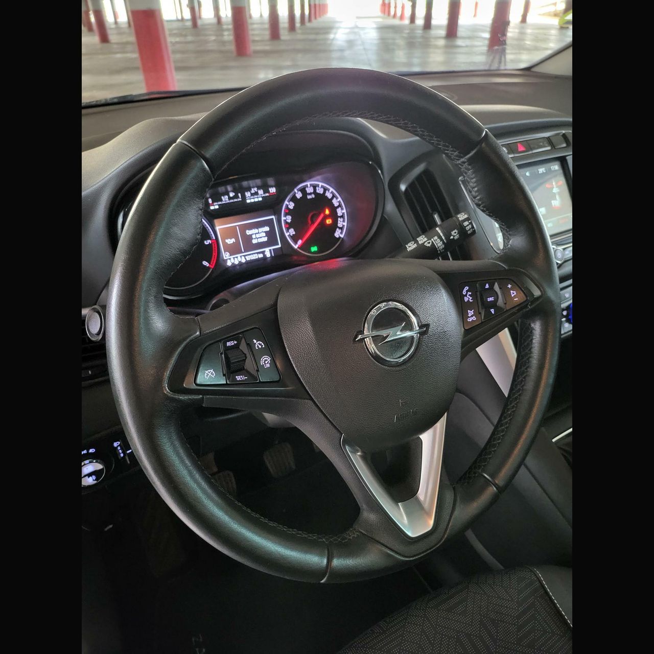 opel zafira 2018 / foto grande (3)