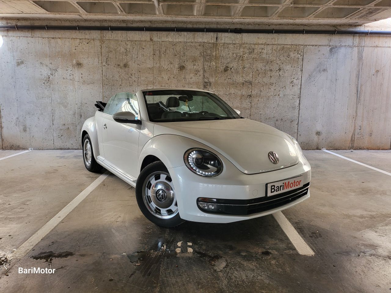Foto volkswagen beetle 2014 /