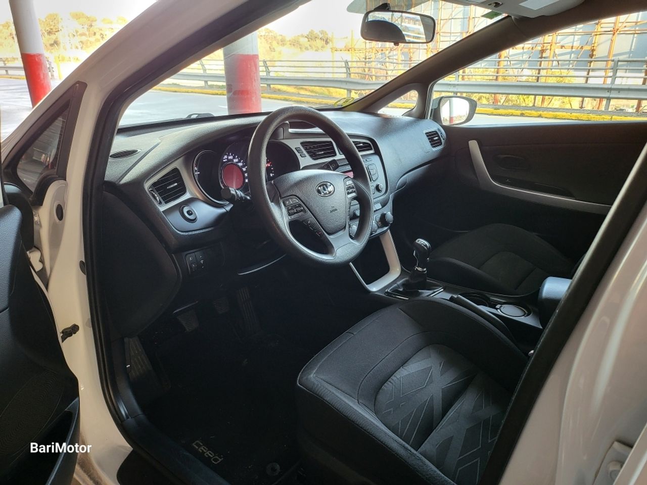 kia ceed 2015 / foto grande (3)
