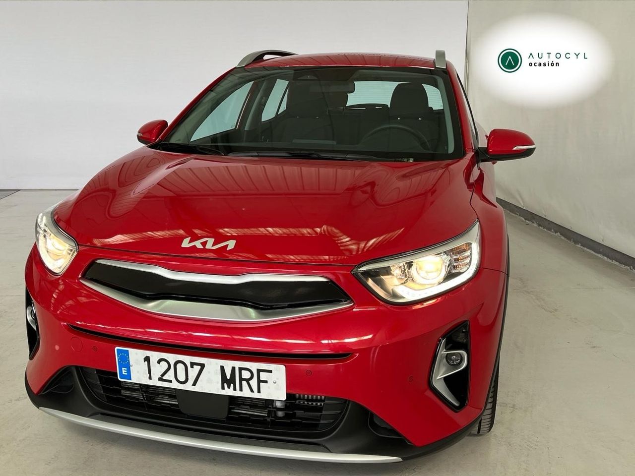 kia stonic 2024 / foto grande (2)