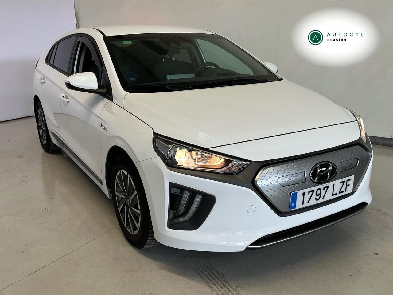 Hyundai ioniq 5 5 plazas  de segunda mano - hyundai ioniq 2022 /