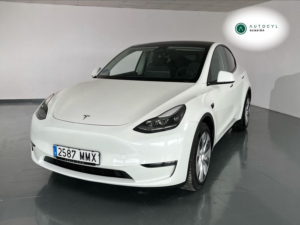 tesla model y 2024 / foto grande (3)