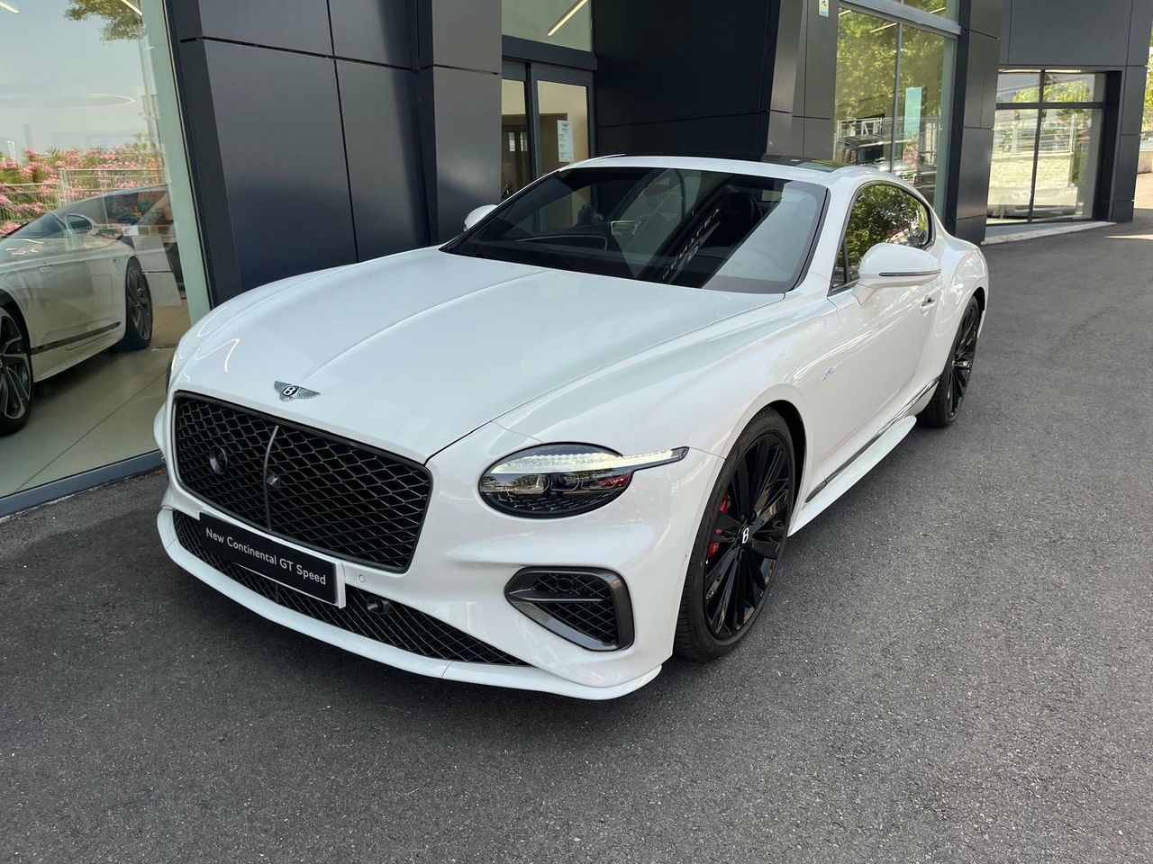 bentley continental gt 2025 / foto grande (3)