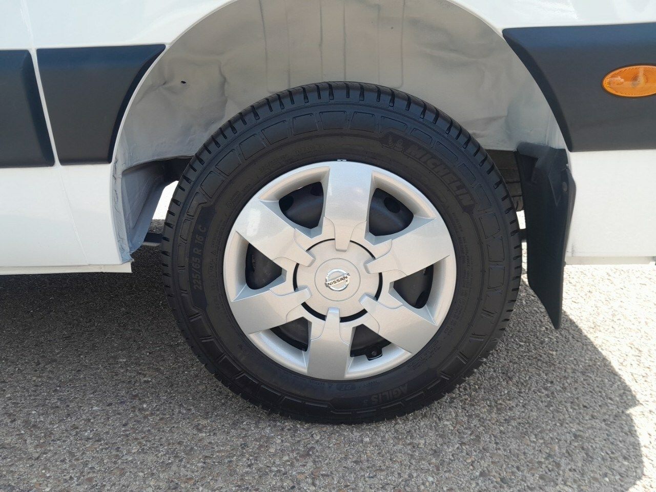 nissan nv400 2024 / foto grande (2)
