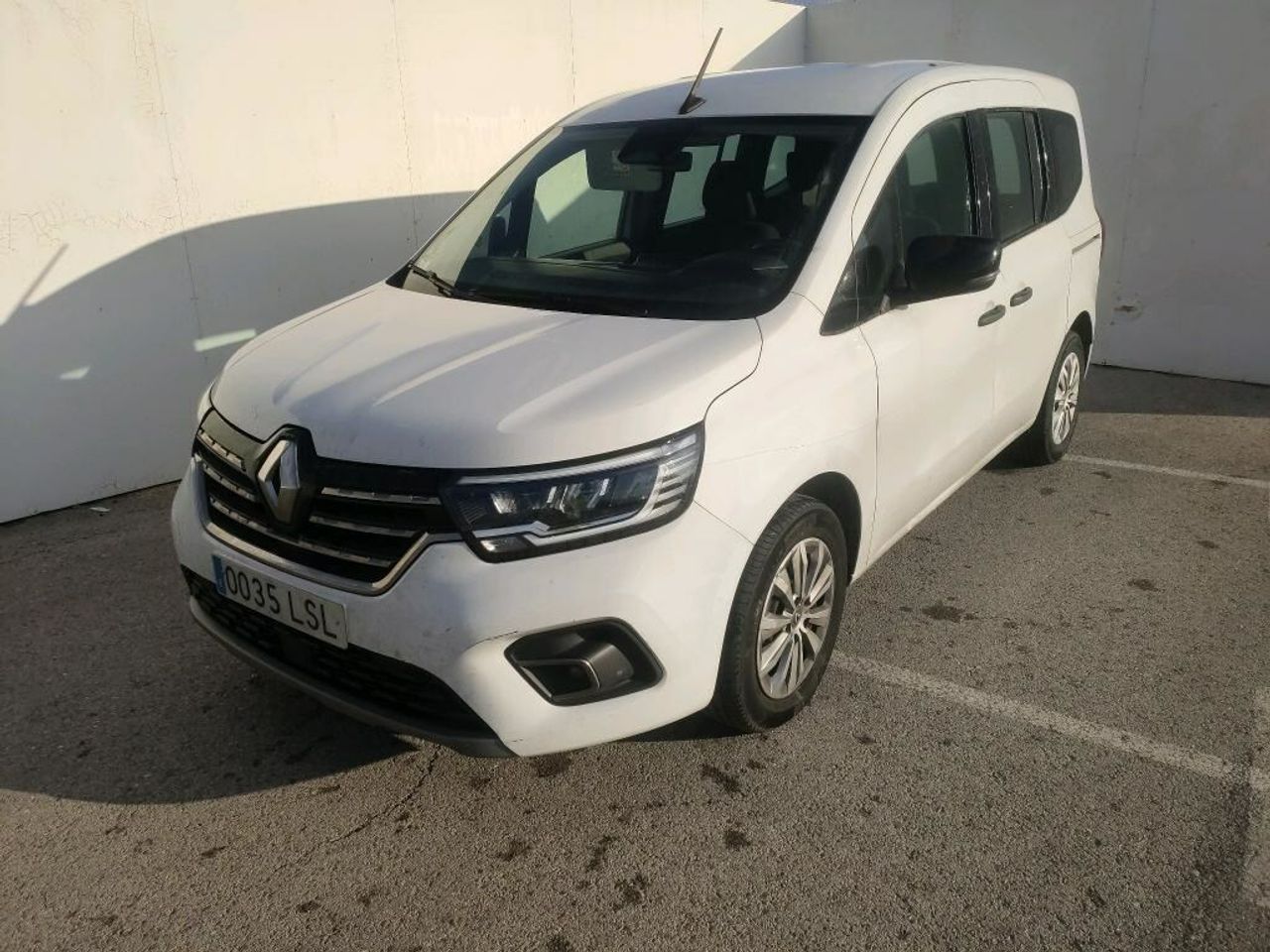 Foto renault kangoo combi 2021 /