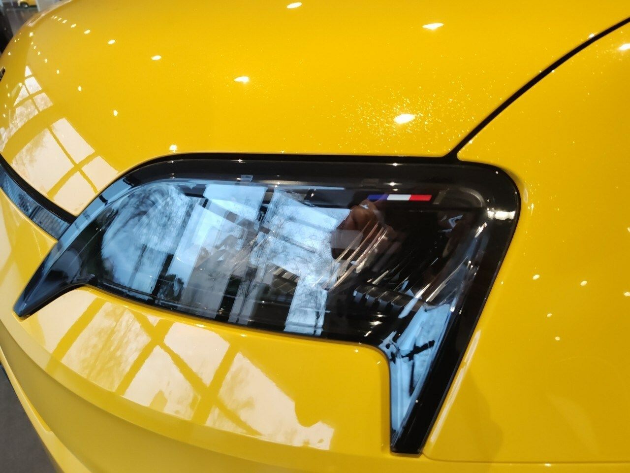 renault 5 e-tech 2025 / foto grande (3)