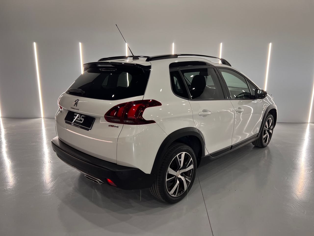 peugeot 2008 2016 / foto grande (2)