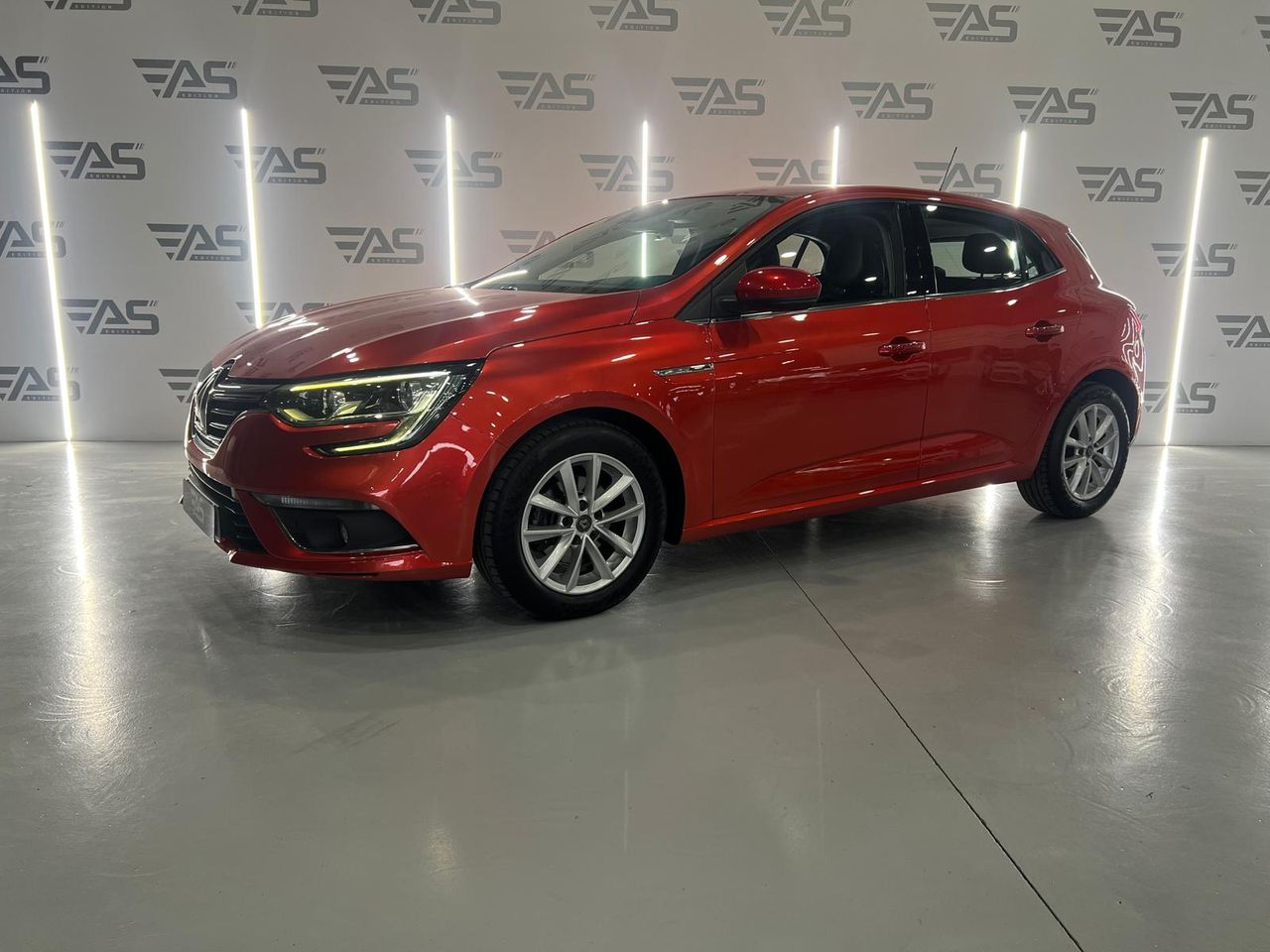 renault megane 2017 /