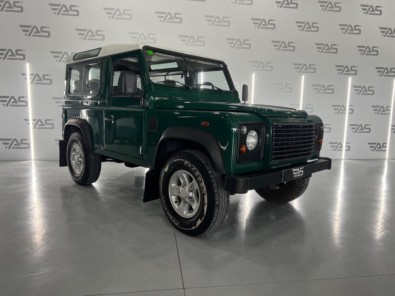 land-rover defender 2002 / foto grande (2)