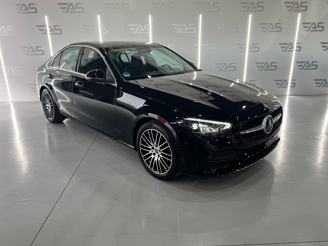 mercedes clase c 2024 / foto grande (2)