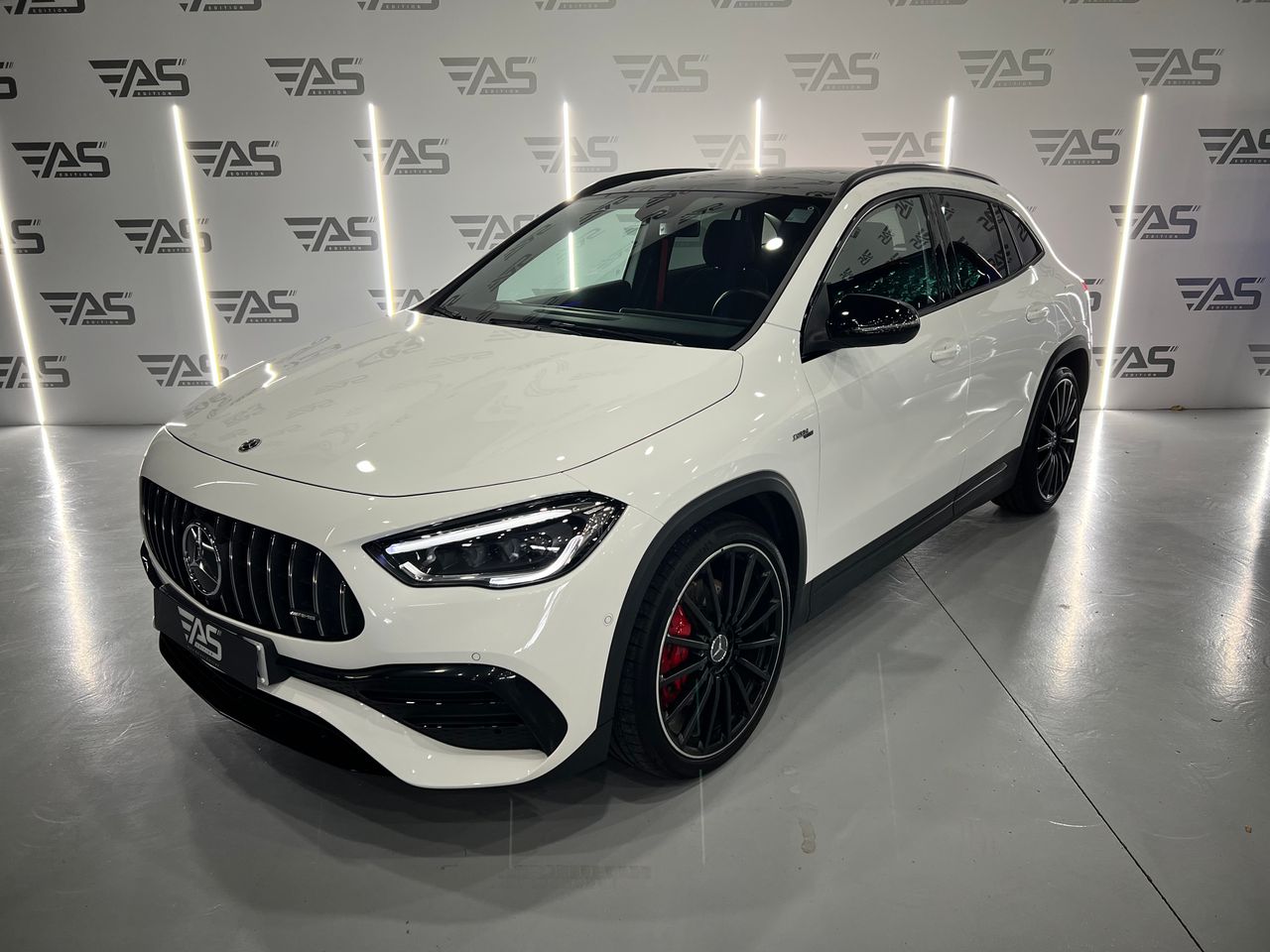 Casa en girona  de segunda mano en Girona - mercedes gla 2022 /
