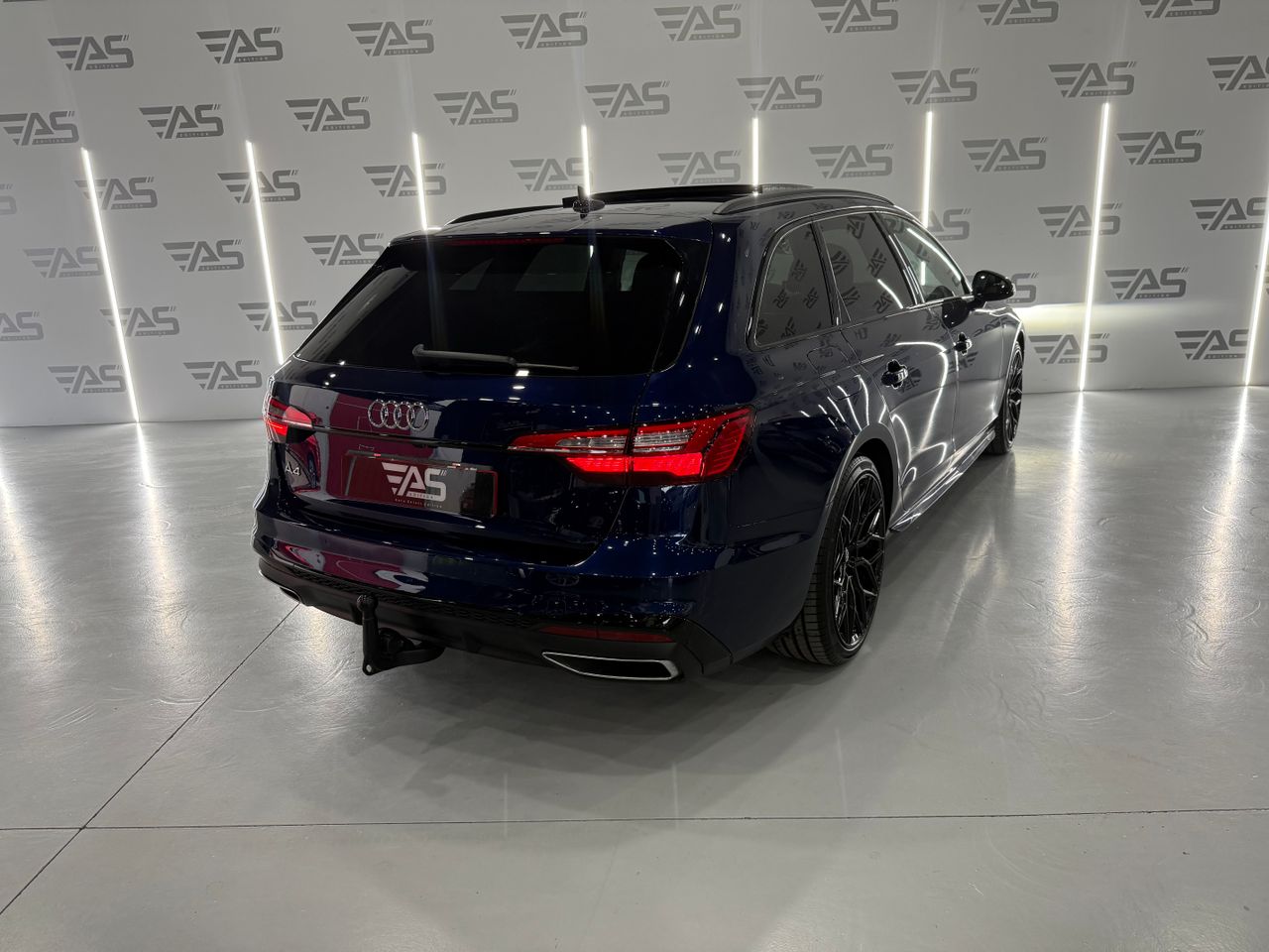 audi a4 2024 / foto grande (3)