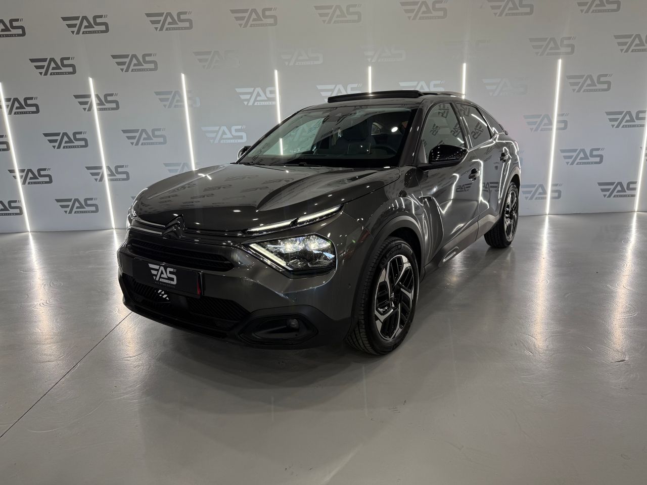 Foto citroën c4 2024 /