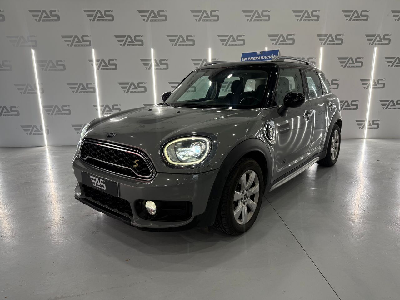 Transporte mesas en legazpi  de segunda mano - mini countryman 2018 /