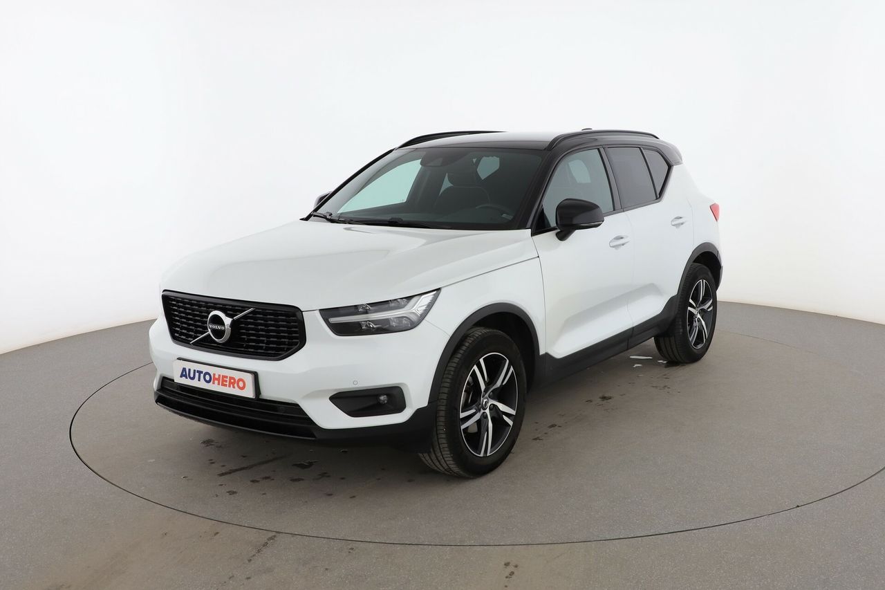 volvo xc40 2018 /