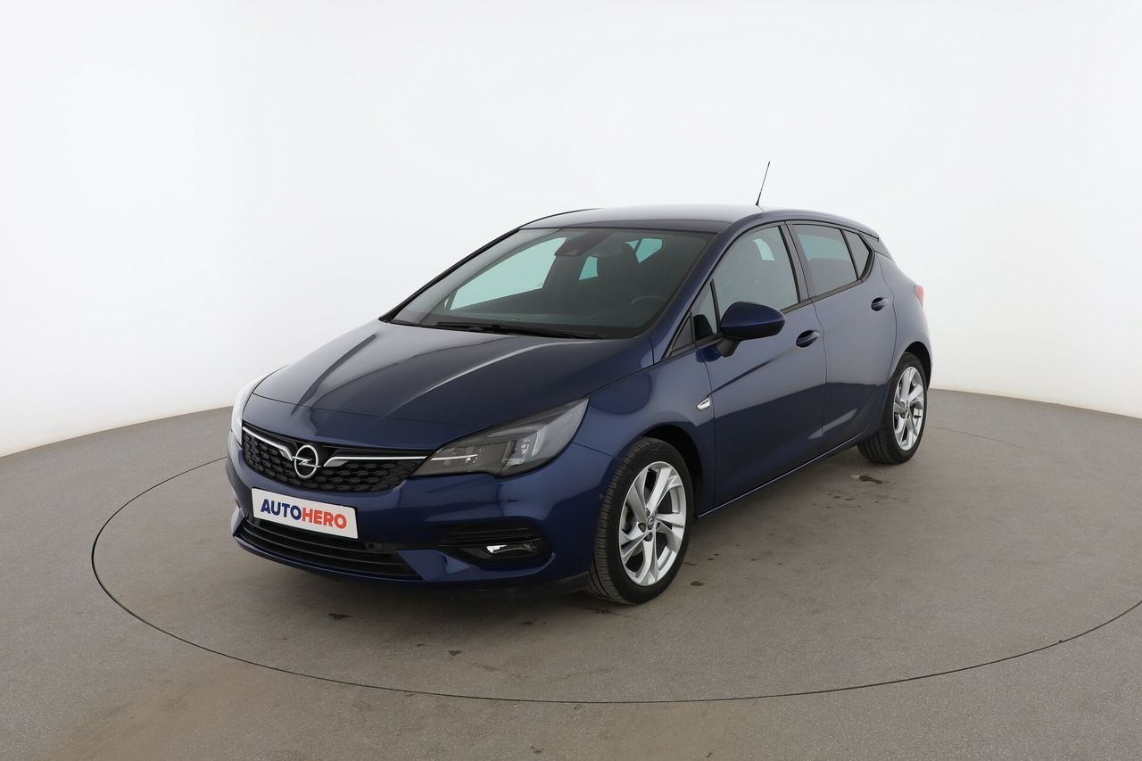 opel astra 2020 /