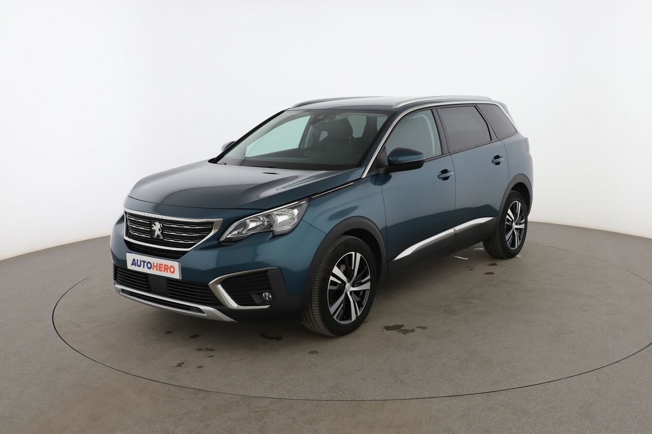 peugeot 5008 2018 /