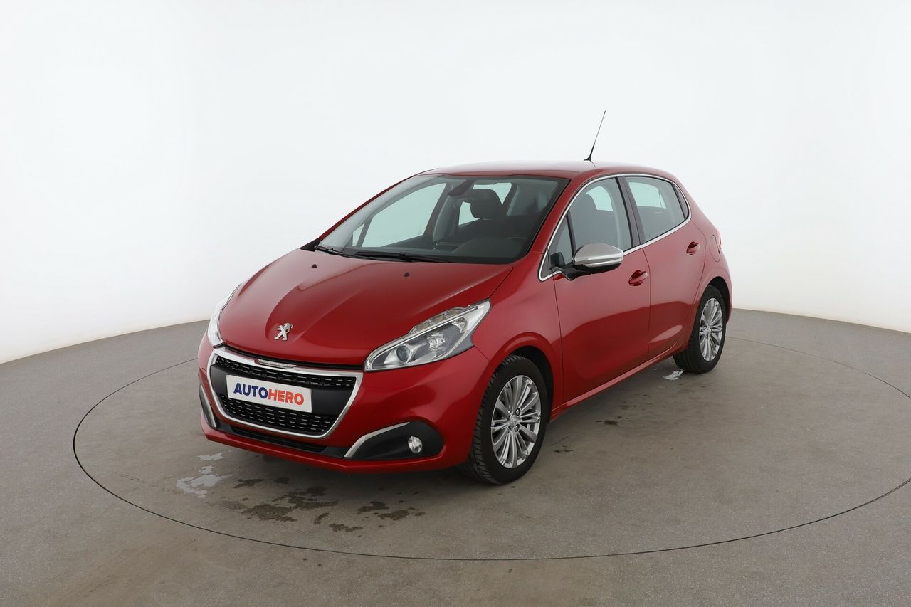 peugeot 208 2018 /