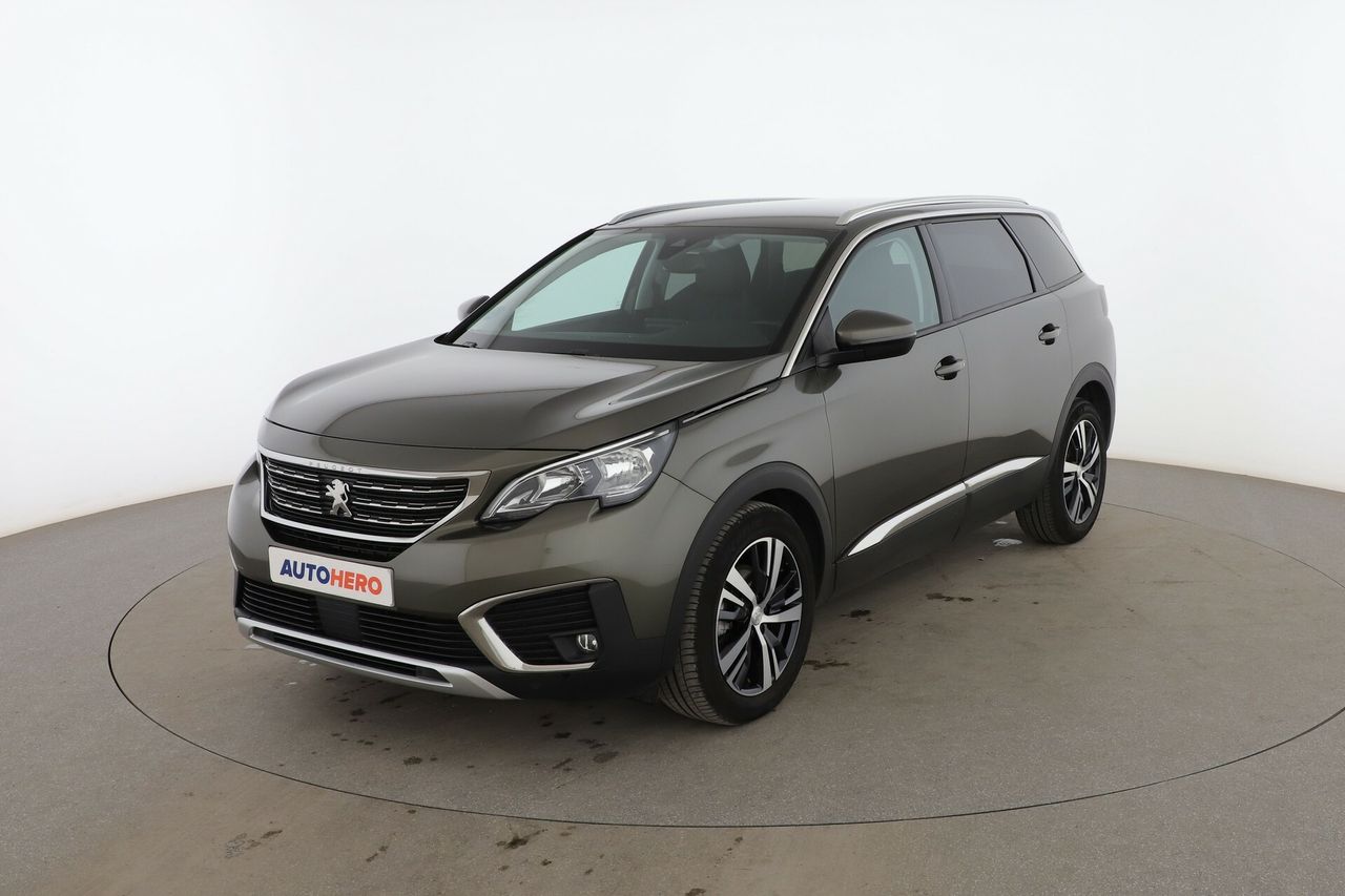 peugeot 5008 2019 /