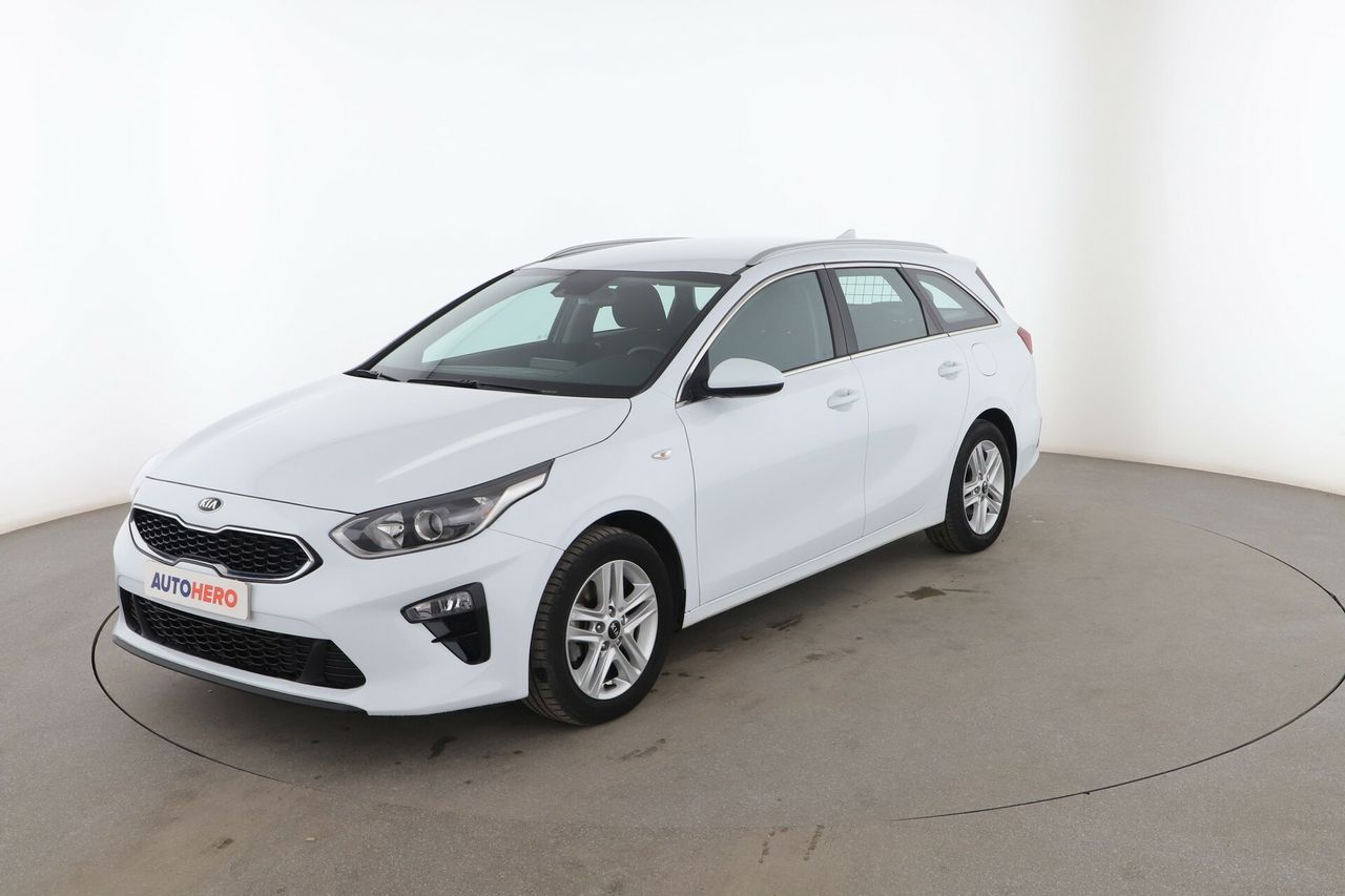 kia ceed tourer 2021 /