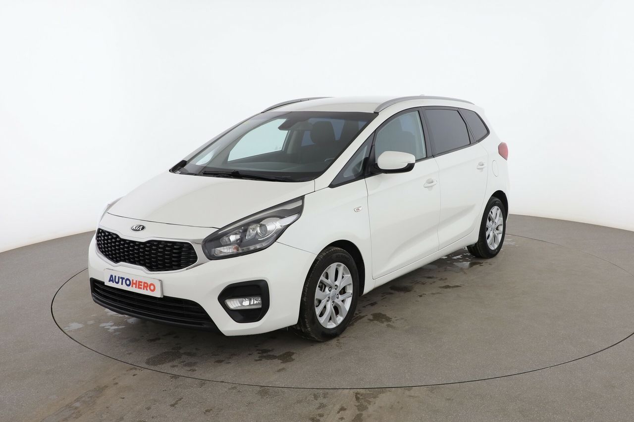 kia carens 2018 /