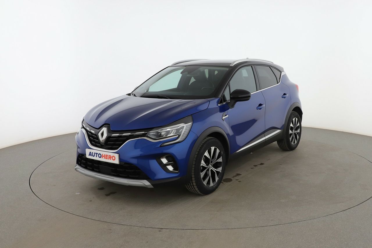 renault captur 2022 /