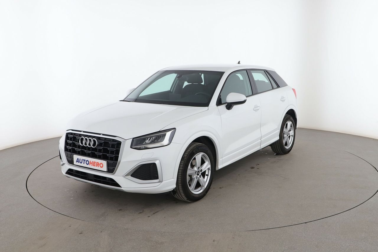 audi q2 2021 /