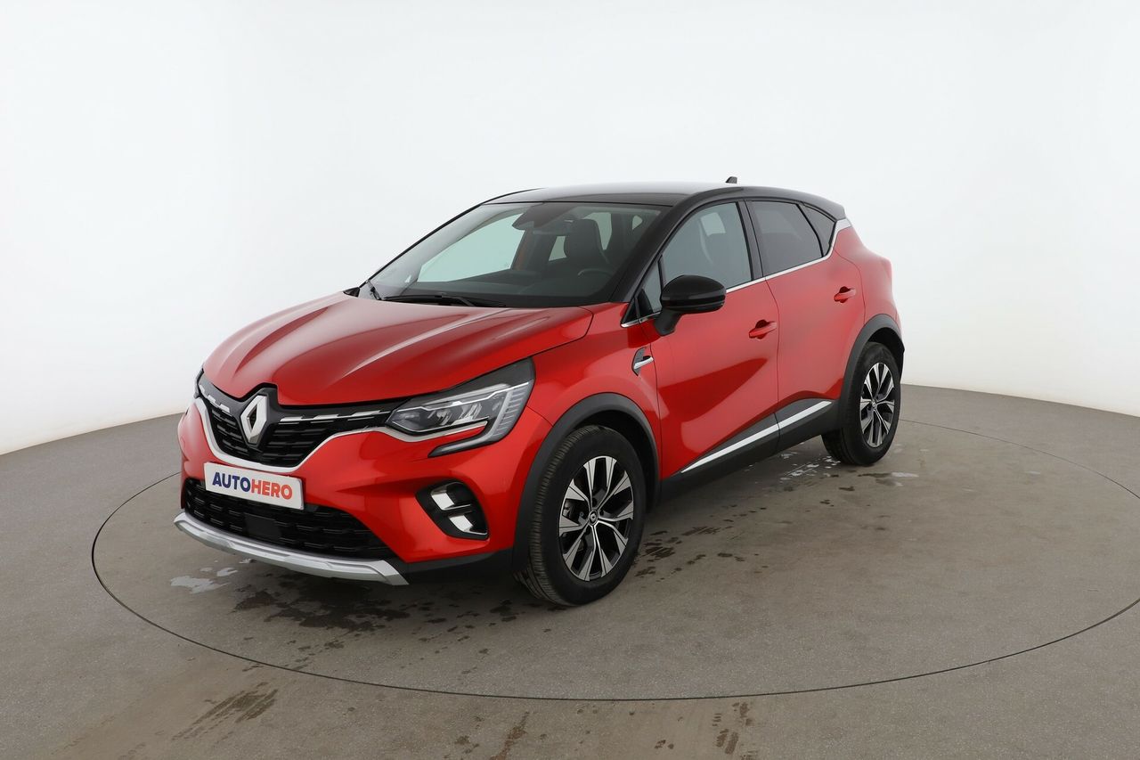 renault captur 2022 /