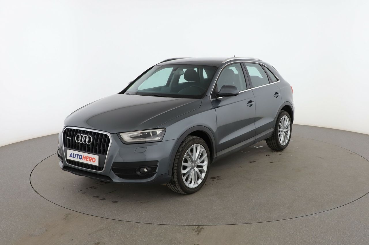 audi q3 2013 /