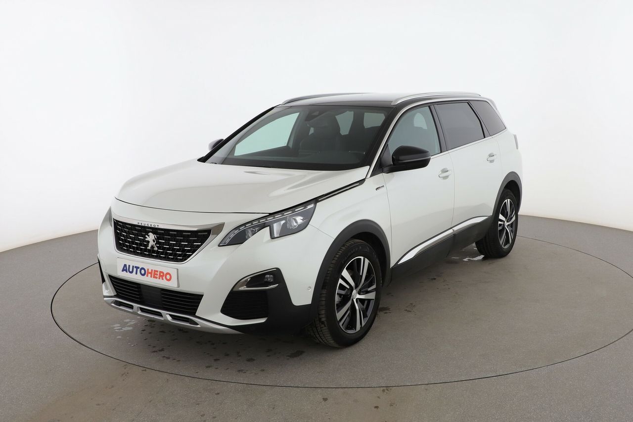 peugeot 5008 2019 /
