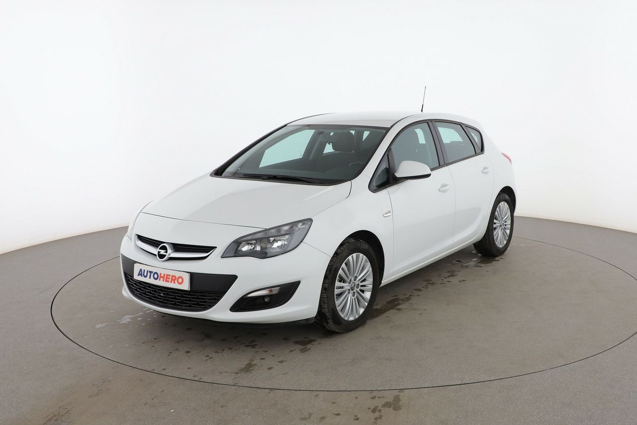 opel astra 2015 /