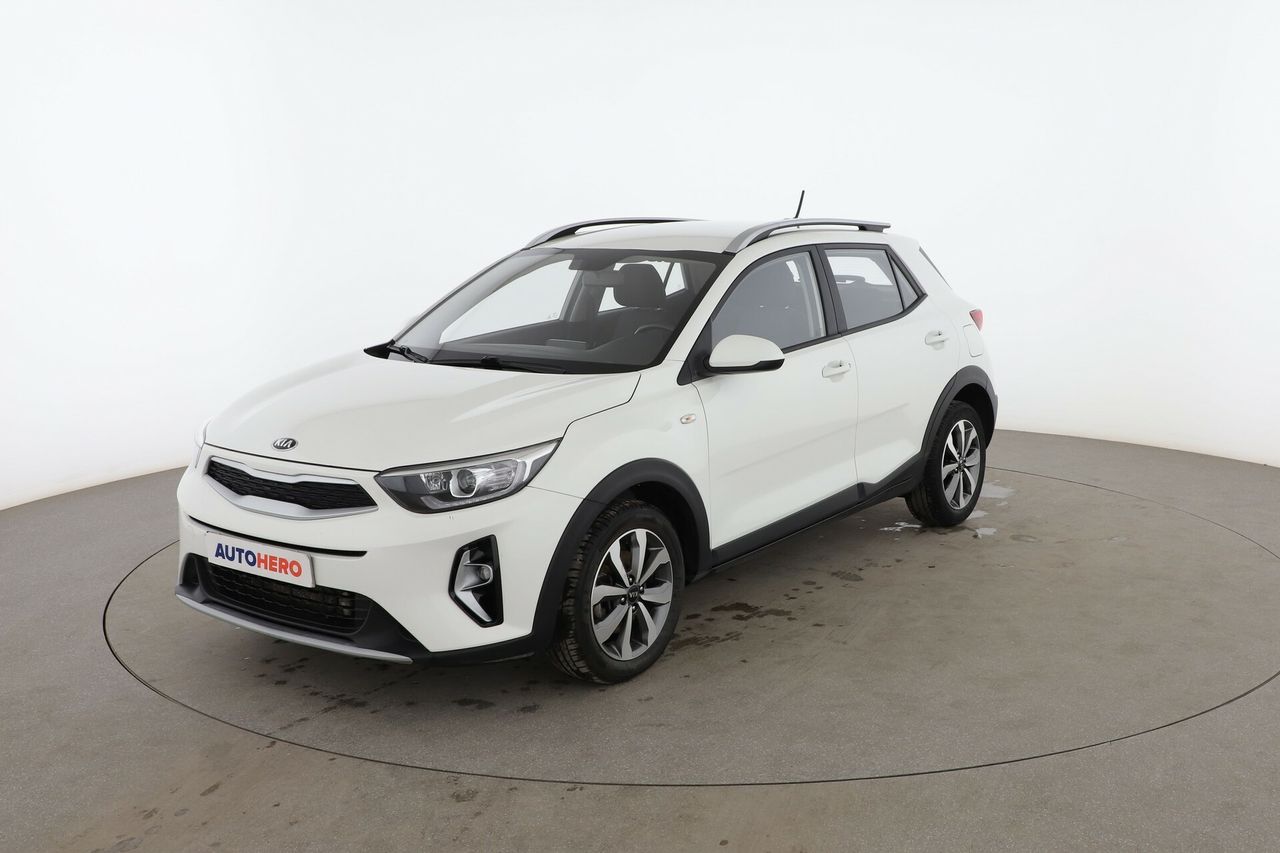 kia stonic 2021 /