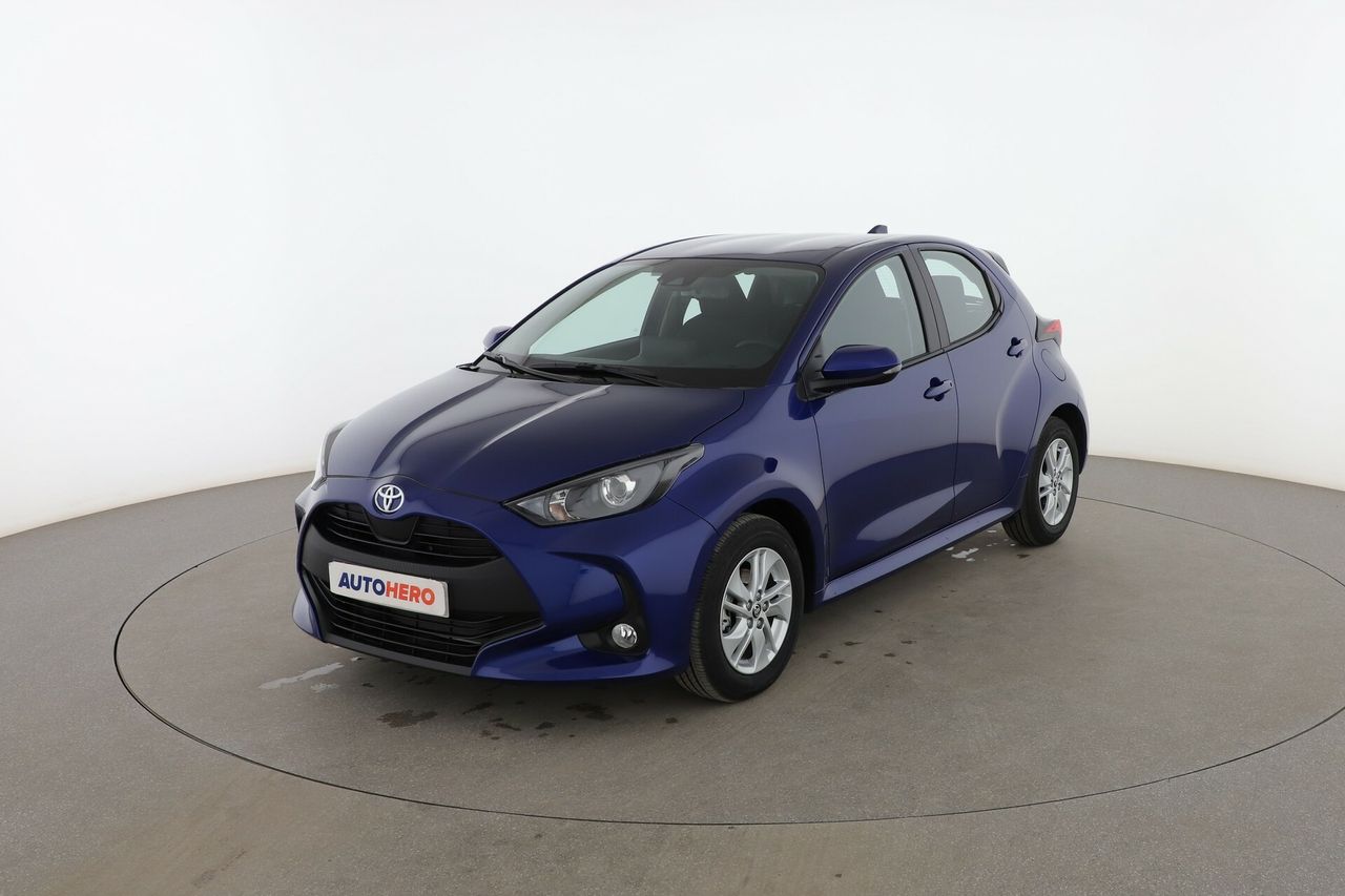 toyota yaris 2024 /