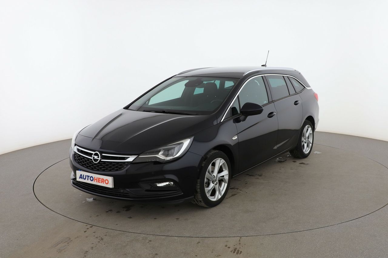 opel astra 2018 /